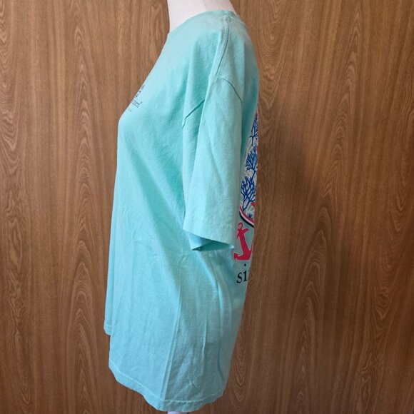 Simply Southern Seahorse Graphic Tee - Picture 4 of 13